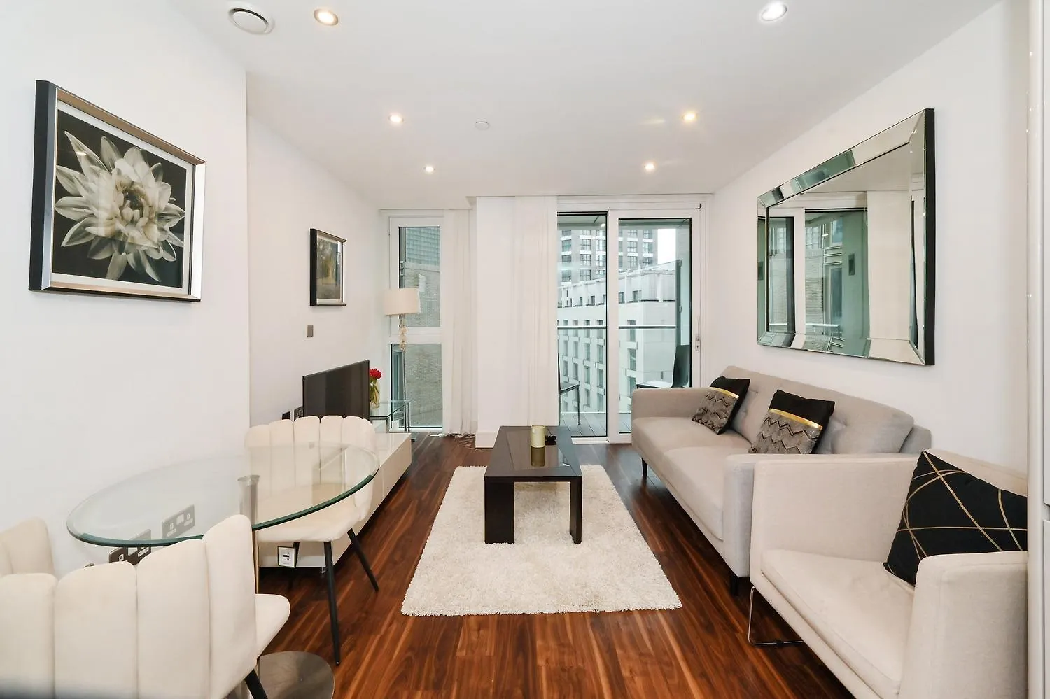 Tower Bridge - Balcony - Ac - Heated Floor - Fast Wifi - Luxurylondonstays